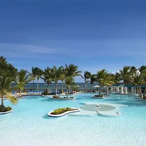 **** Resort Coconut Bay & Santa Lucia